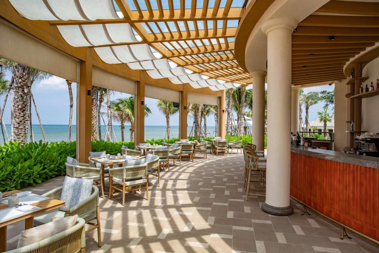 Radisson Resort Фантхьет Экстерьер фото